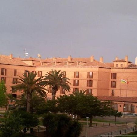 فندق بارادور دي كالاهورا المظهر الخارجي الصورة